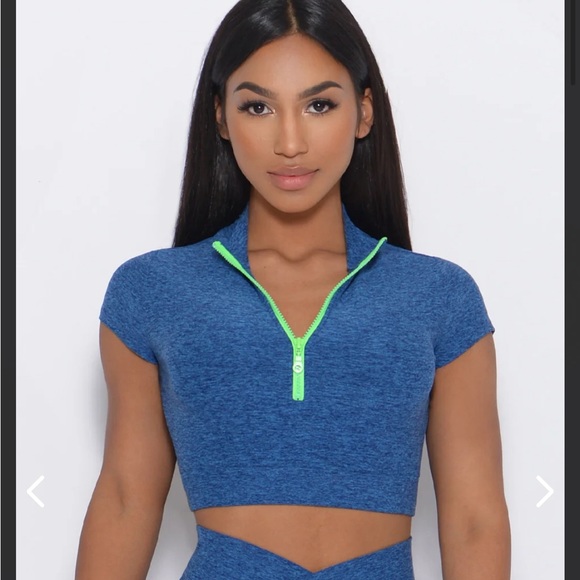 Bombshell Sportswear Tops - BOMBSHELL SPORTSWEAR crop top size small